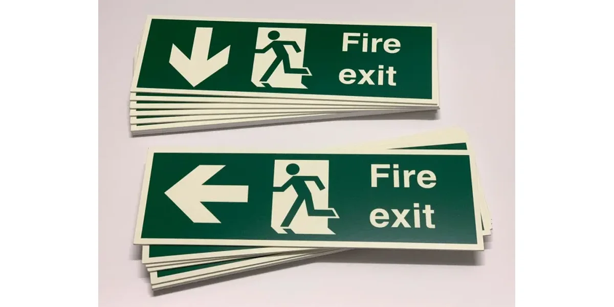 Photoluminescent Signs